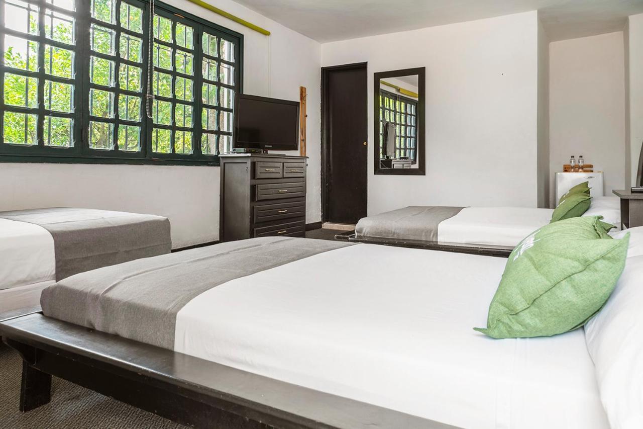 Hotel Premium Real Medellín Esterno foto