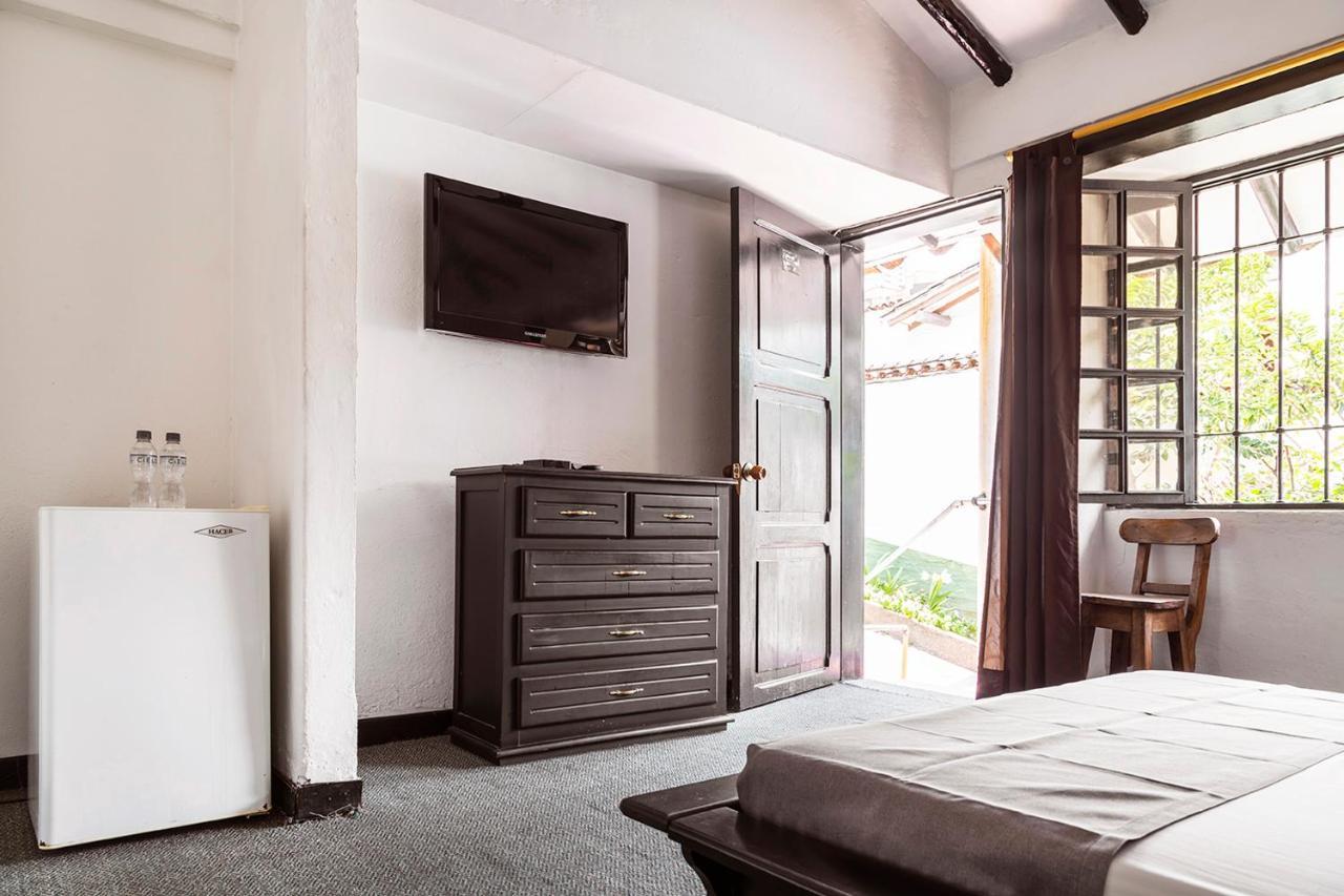 Hotel Premium Real Medellín Esterno foto