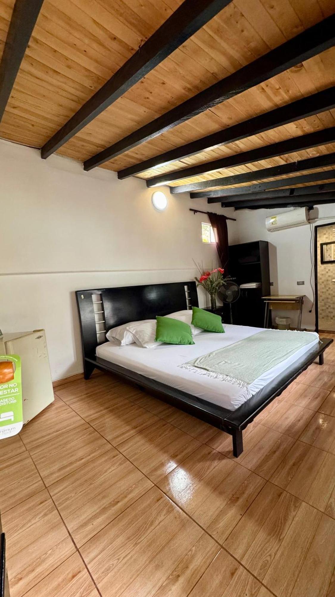 Hotel Premium Real Medellín Esterno foto