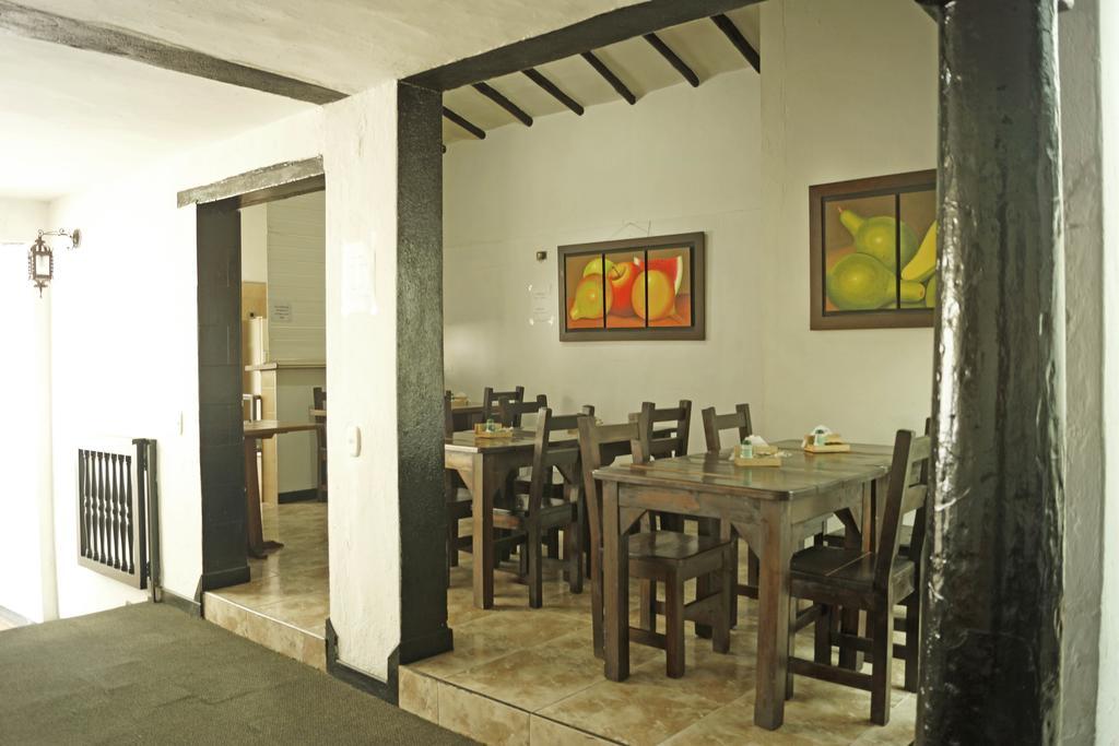 Hotel Premium Real Medellín Esterno foto